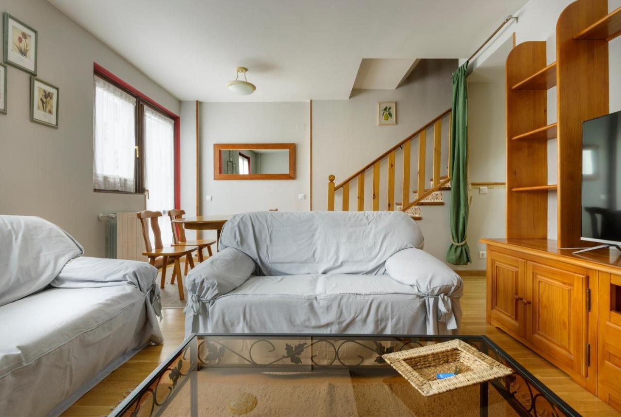 Alojamiento Escarrilla Pirineos エクステリア 写真