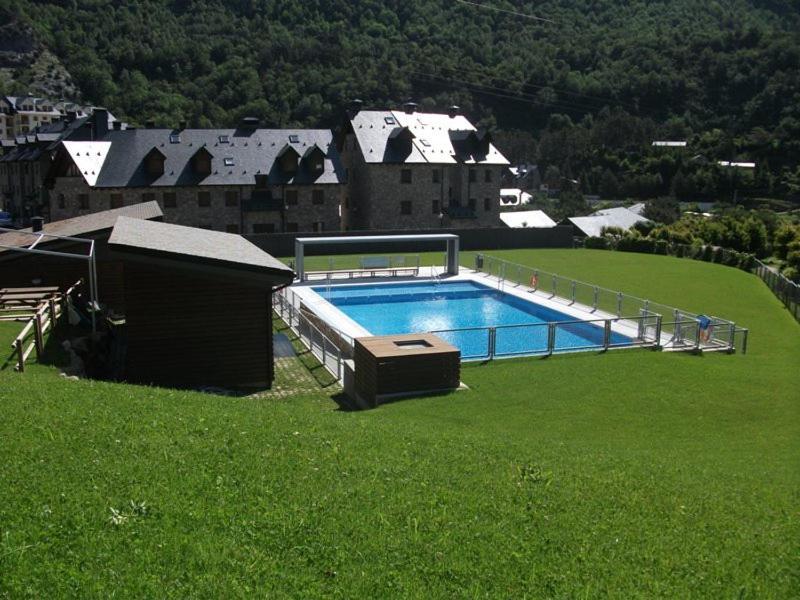 Alojamiento Escarrilla Pirineos エクステリア 写真